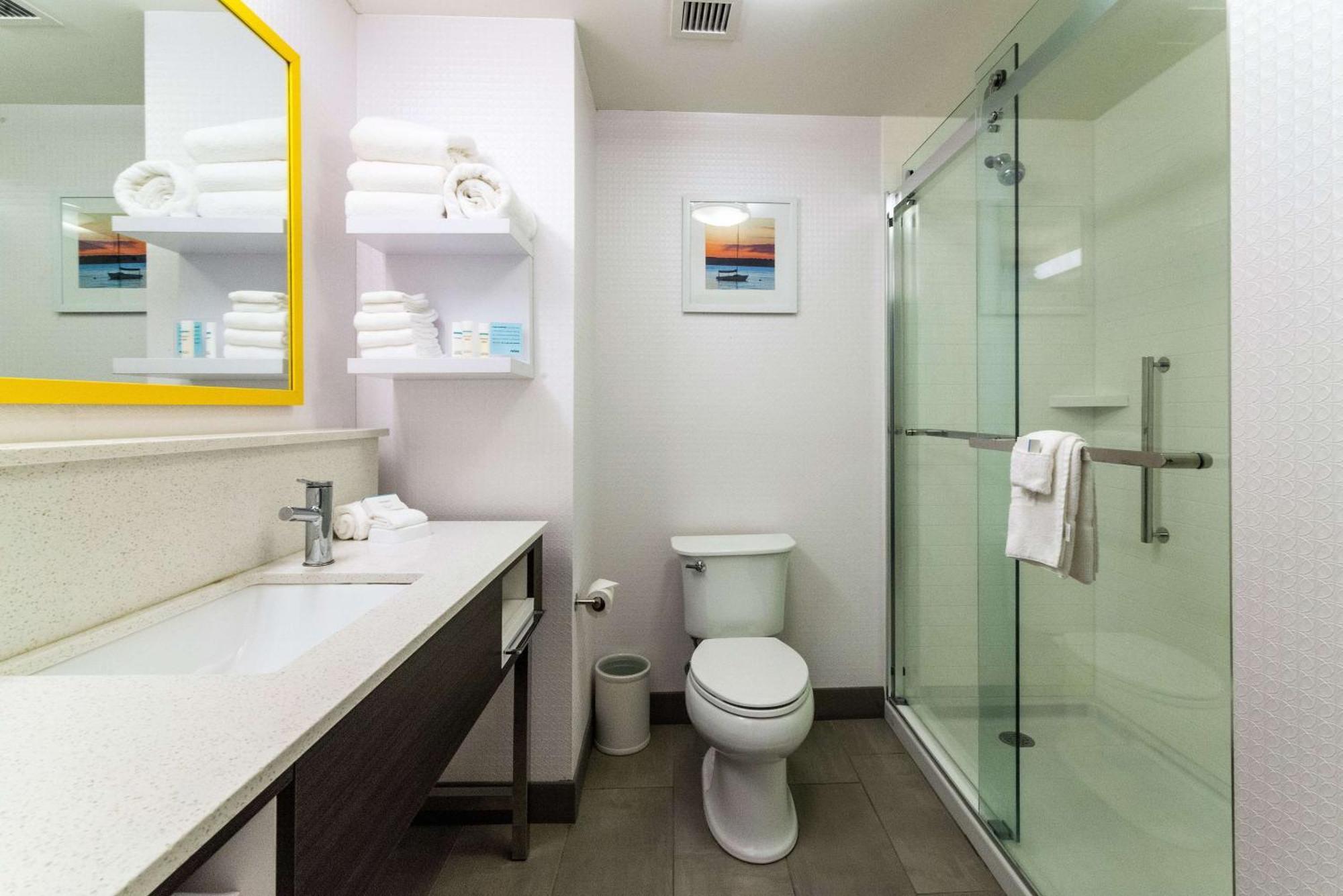 Hampton Inn&suites - Allen Park